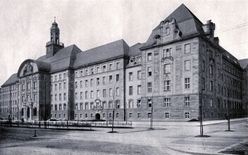 Landgerichtsgebäude im Jahre 1913 Landgerichtsgebäude im Jahre 1913